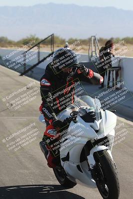 media/Sep-14-2025-2WTD (Sun) [[49ad454cd4]]/1-Around the Pits/